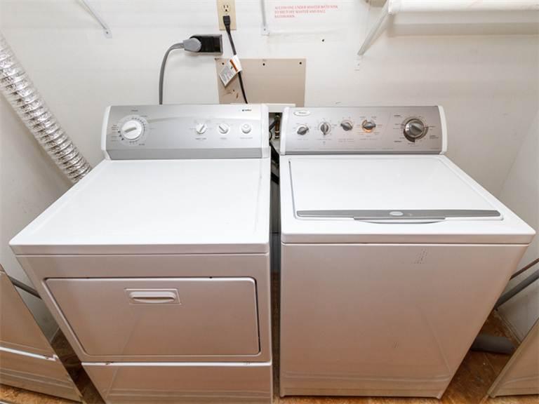 ISLAND ECHO CONDO - Residential