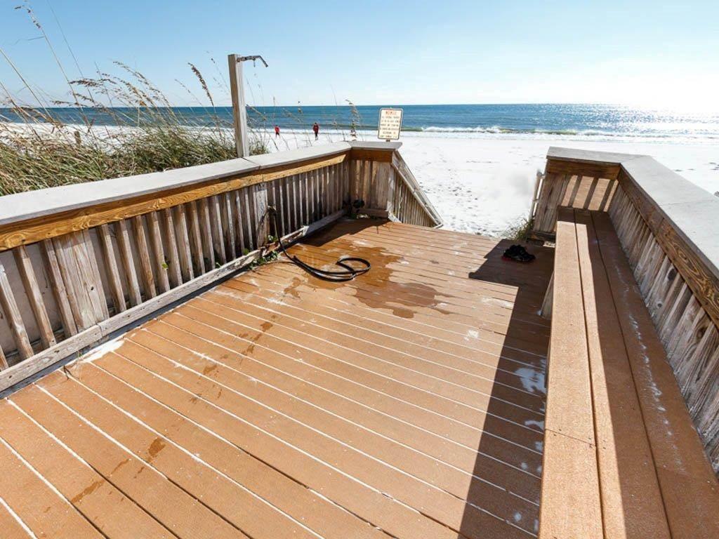 ISLAND ECHO CONDO - Residential