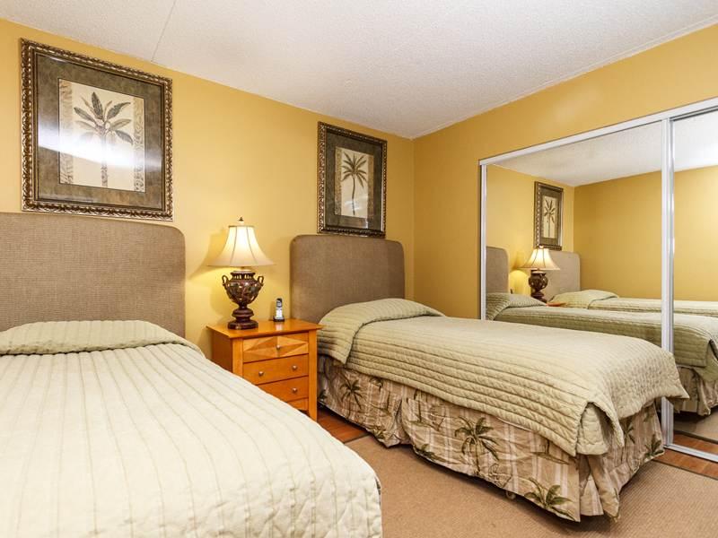 ISLAND ECHO CONDO - Residential