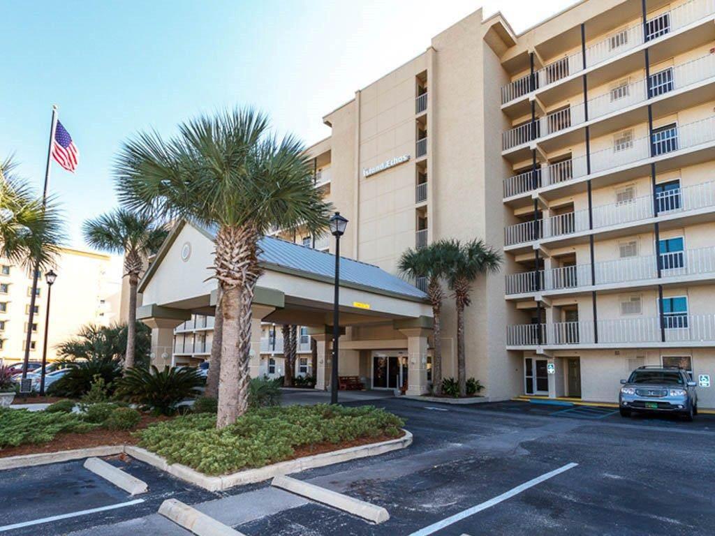 ISLAND ECHO CONDO - Residential