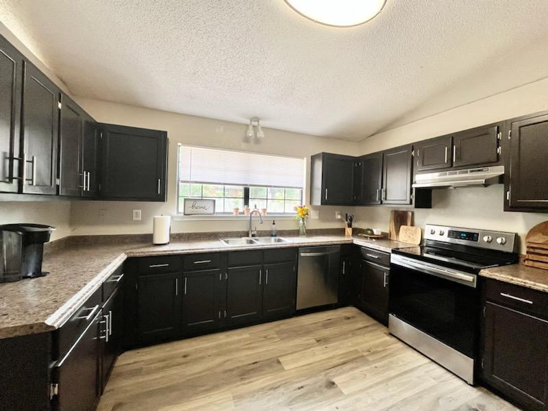 SOUTHVIEW ESTATES - Residential