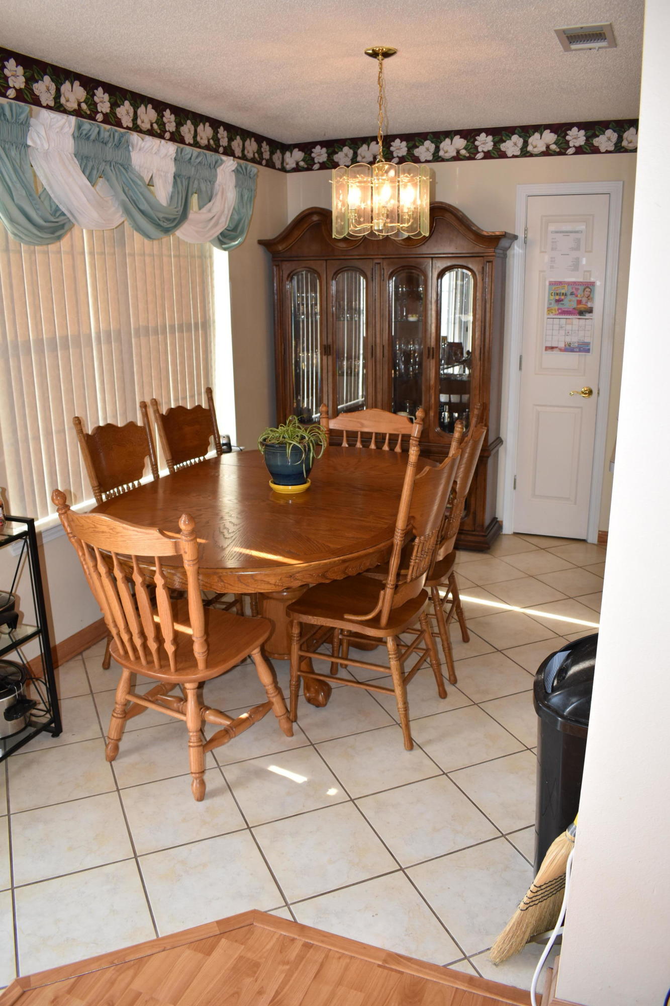 COUNTRYVIEW ESTATES 4TH ADDN - Residential