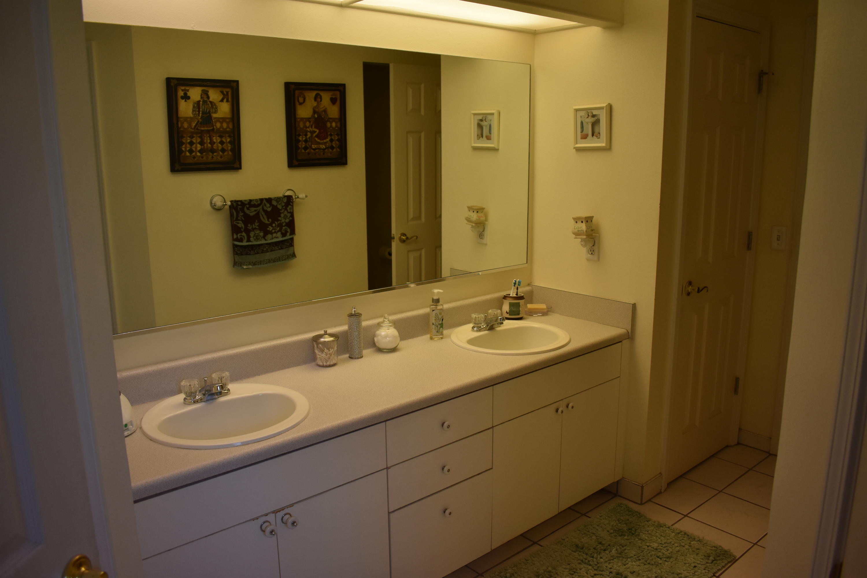 COUNTRYVIEW ESTATES 4TH ADDN - Residential