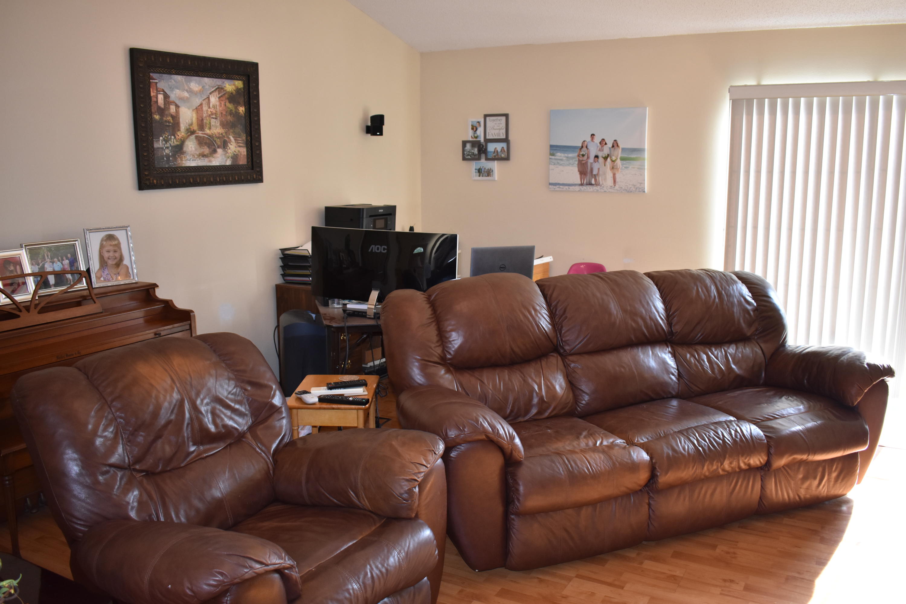 COUNTRYVIEW ESTATES 4TH ADDN - Residential