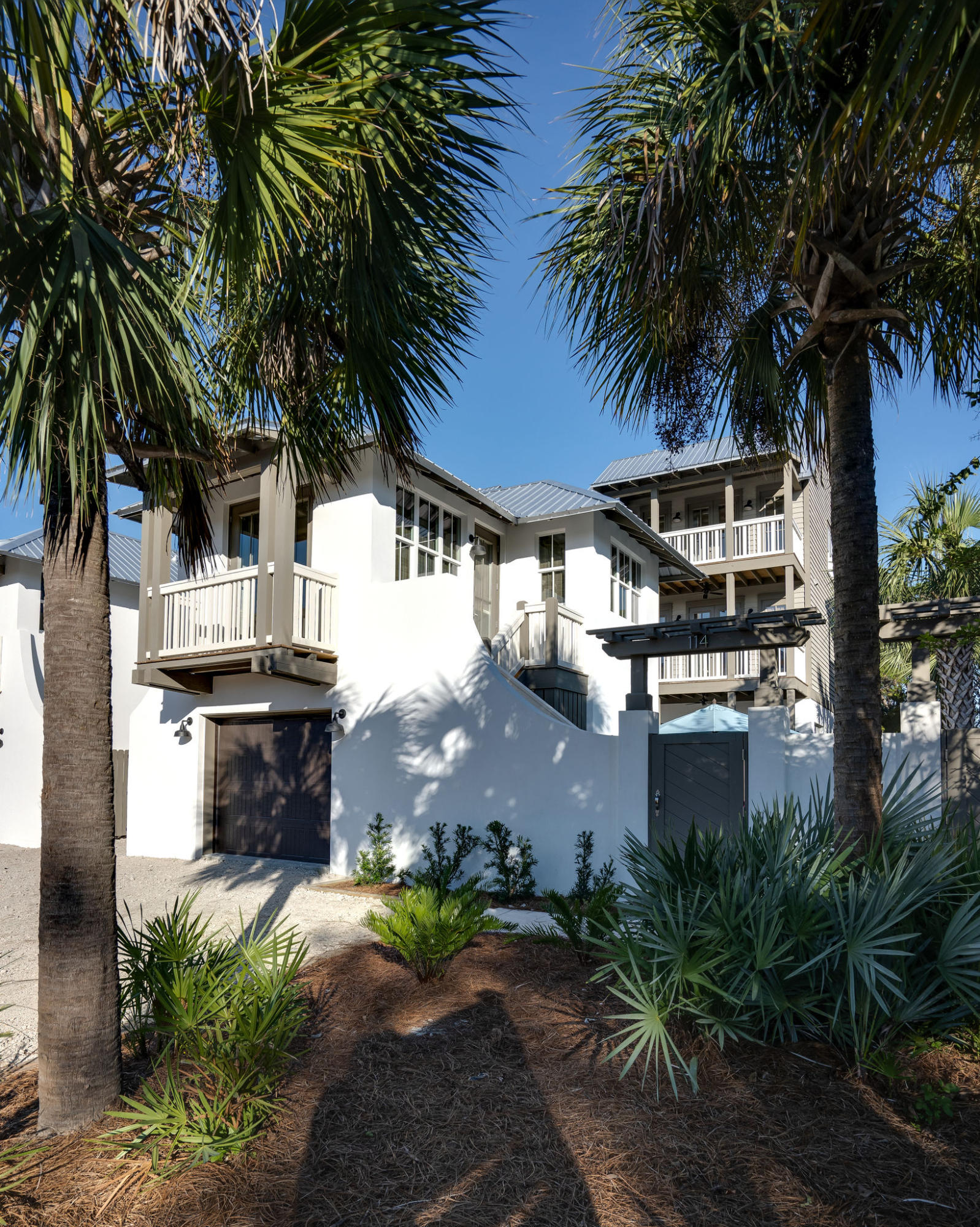 Costa Carina - Residential