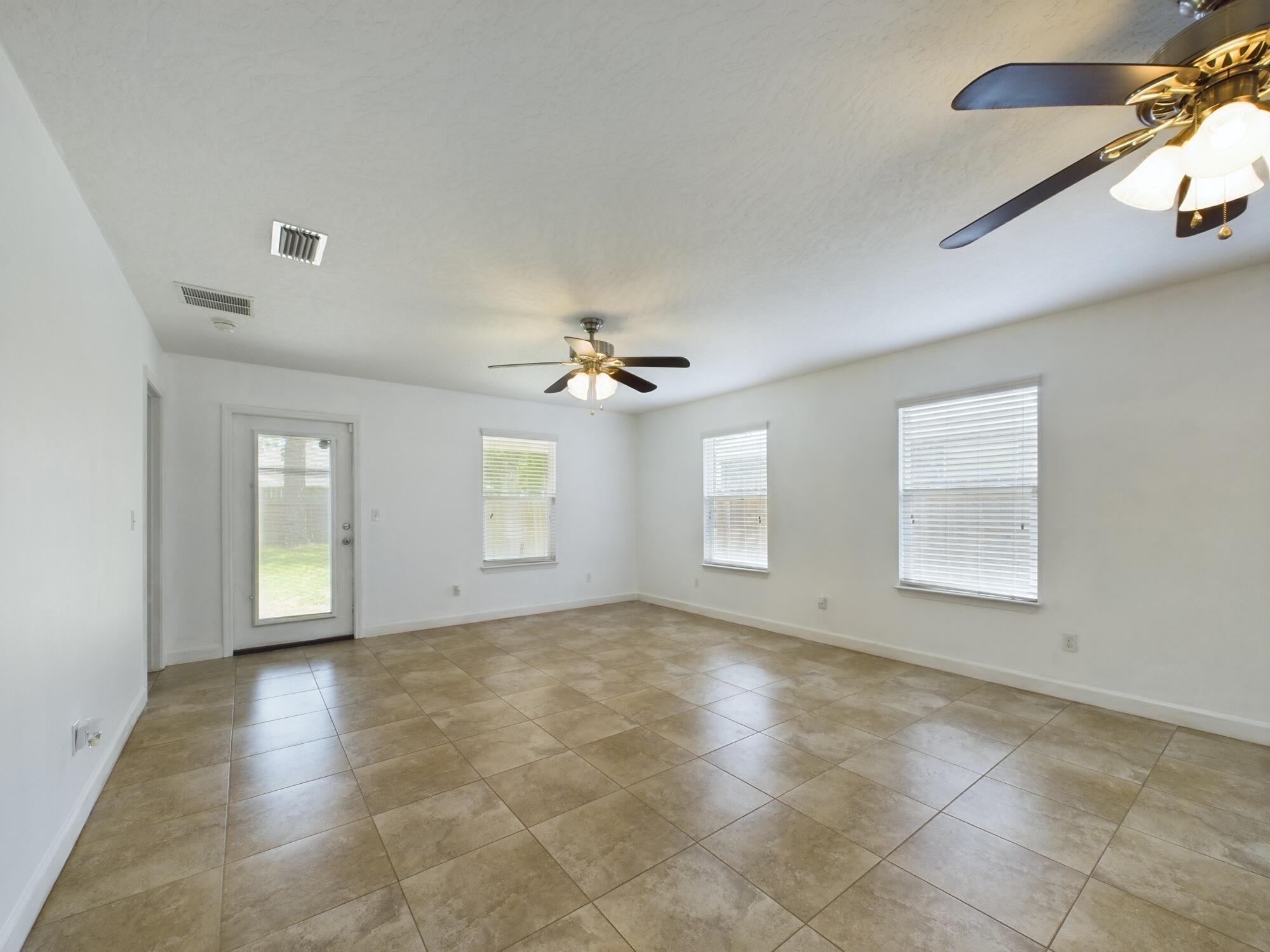 Oak Breeze - Residential
