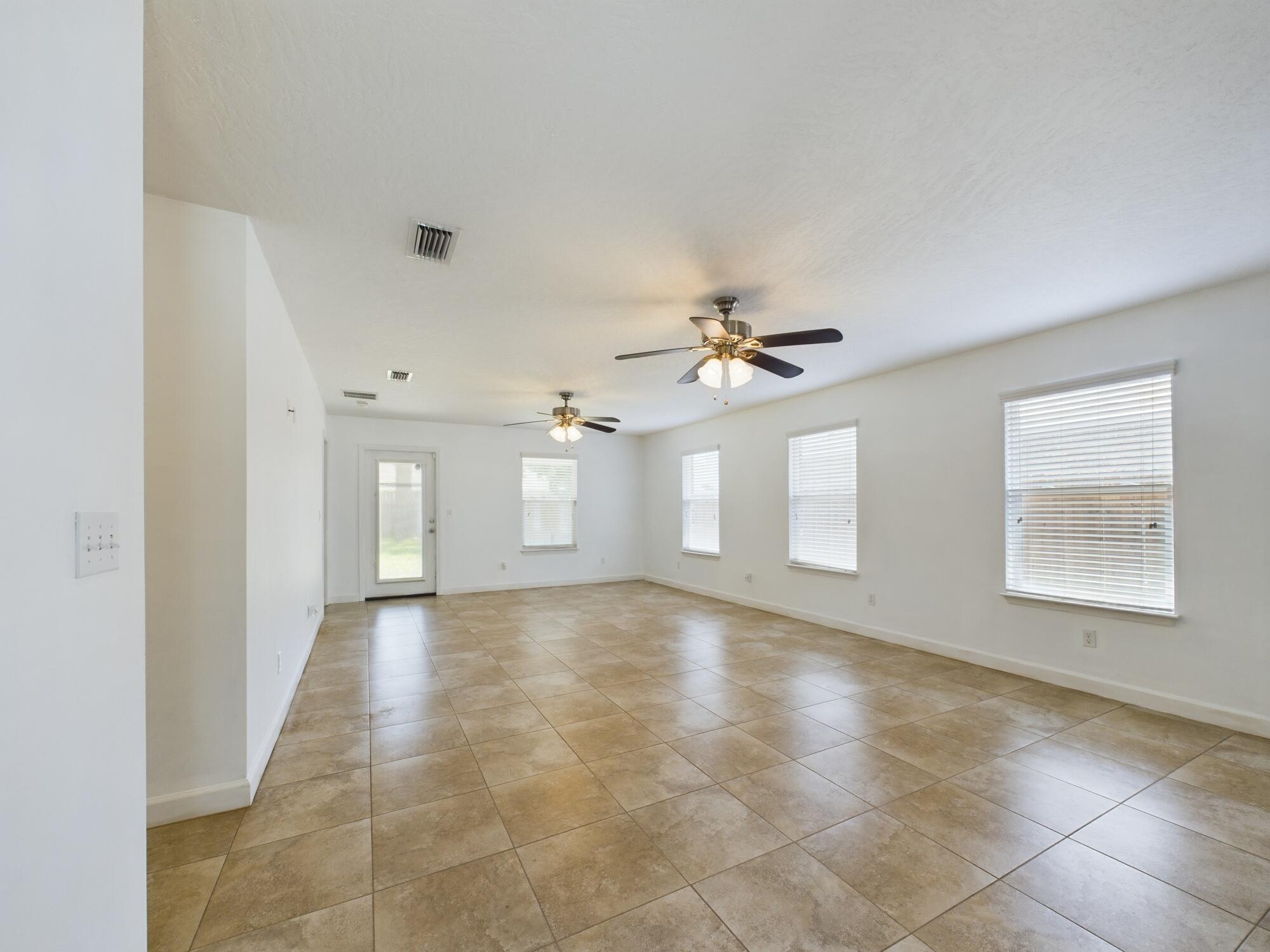 Oak Breeze - Residential