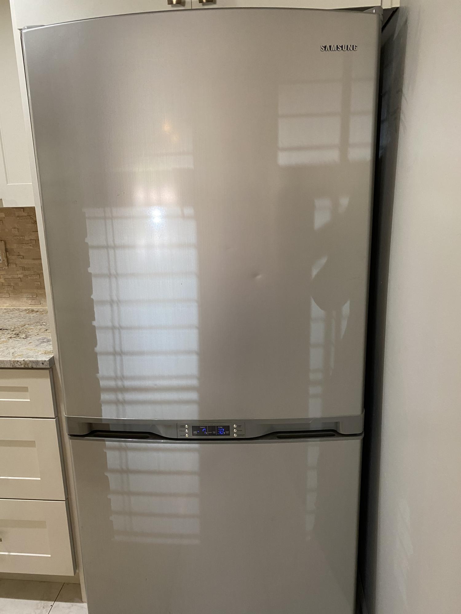 EDGEWATER VILLAGE - Residential Lease