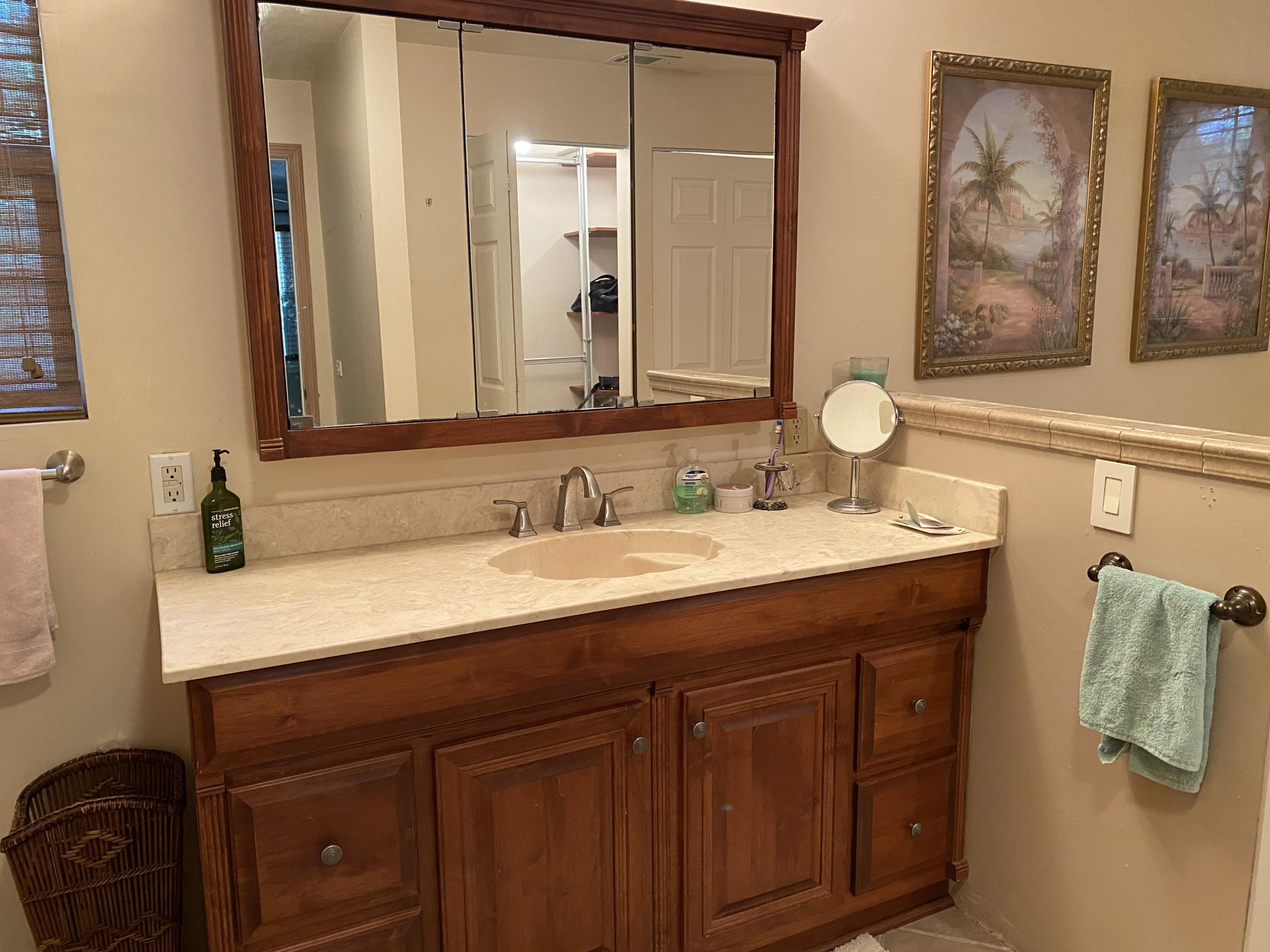 EDGEWATER VILLAGE - Residential Lease