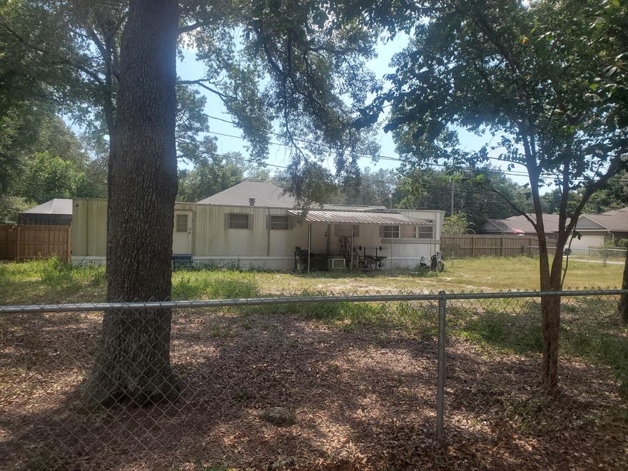 This 120x80 land is the only one of its kind. It is a prime real estate property that everyonewants. This land is zoned as a multi residential property located in the very heart of Fort WaltonBeach. Wright Elementary and Prior Middle school are right around the corner. Walmart, Lowes,and many other stores are within walking distance. The Fort Walton Beach Medical Center isalso very close by. This is a one time opportunity for you to own a piece of preeminent land.