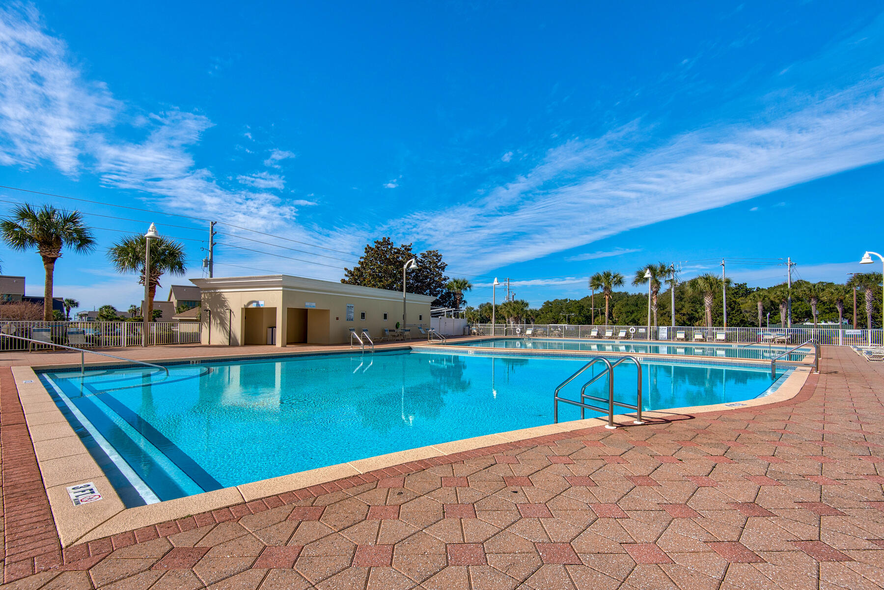 ARIEL DUNES II - Residential
