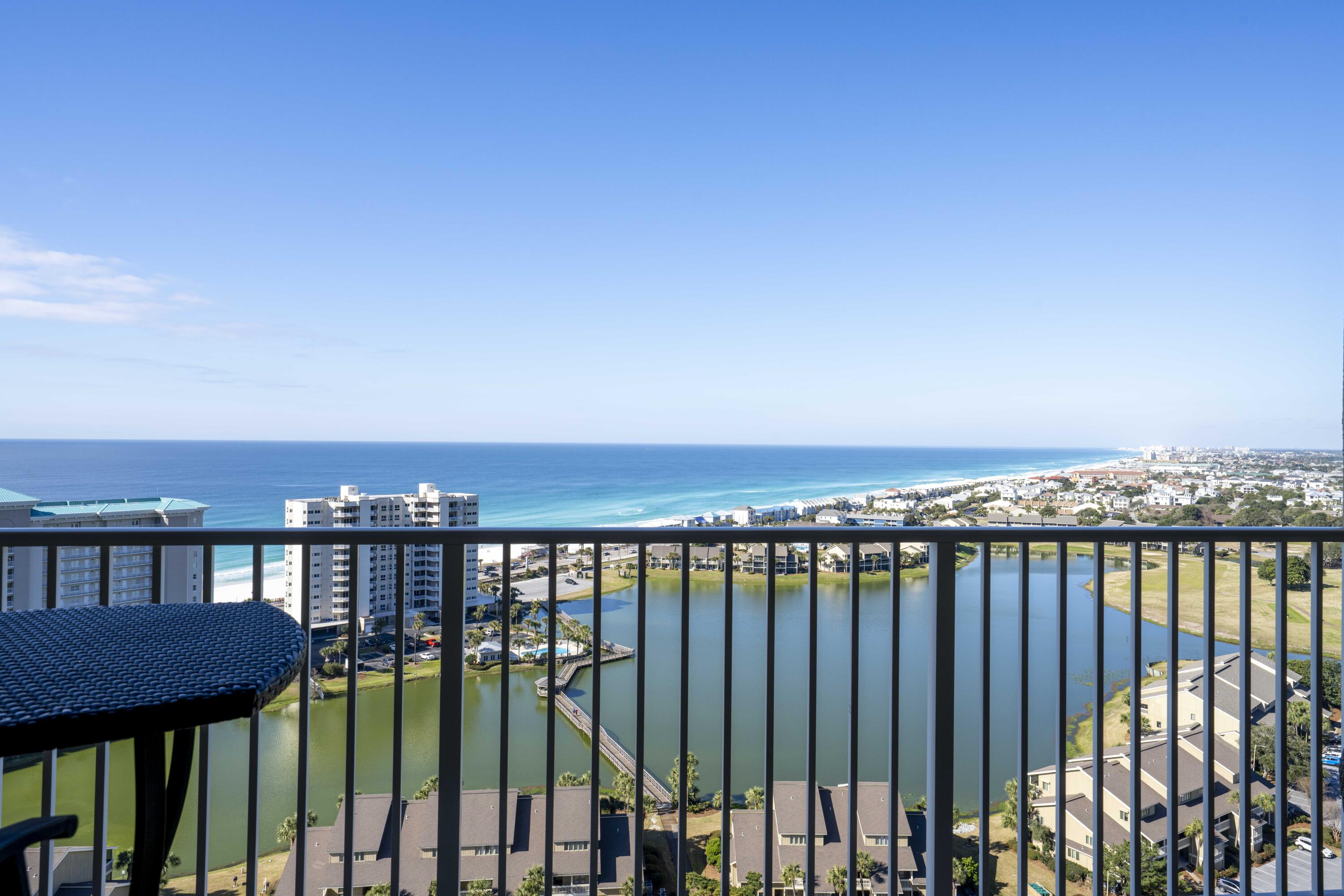 ARIEL DUNES II - Residential