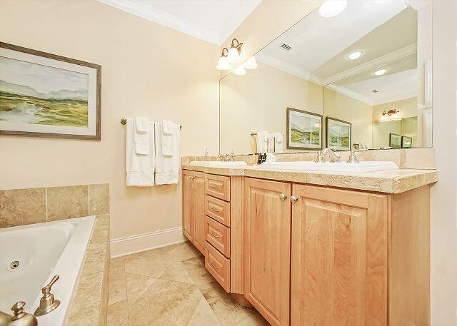 ADAGIO - Residential