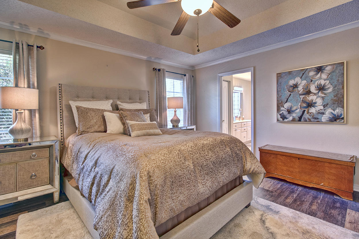 INDIAN WOODS - Residential