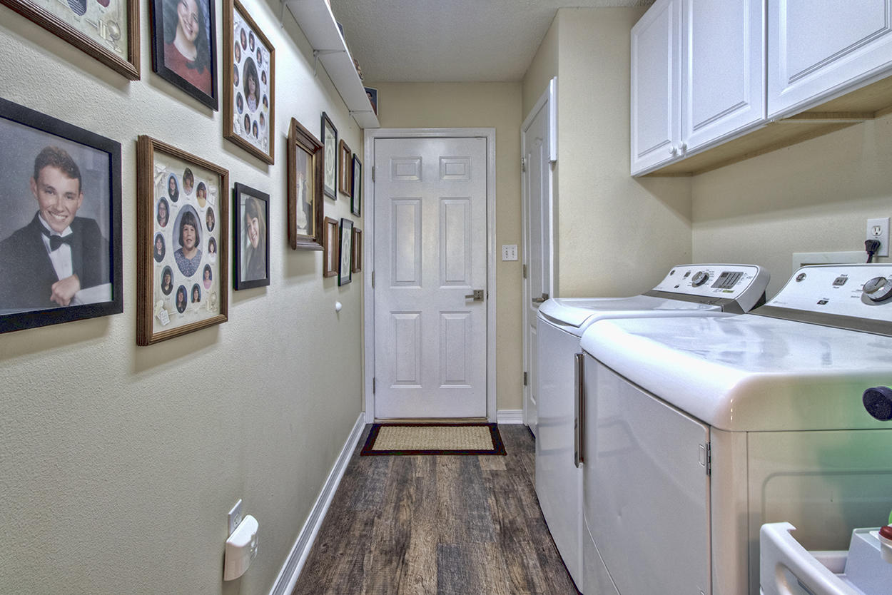 INDIAN WOODS - Residential