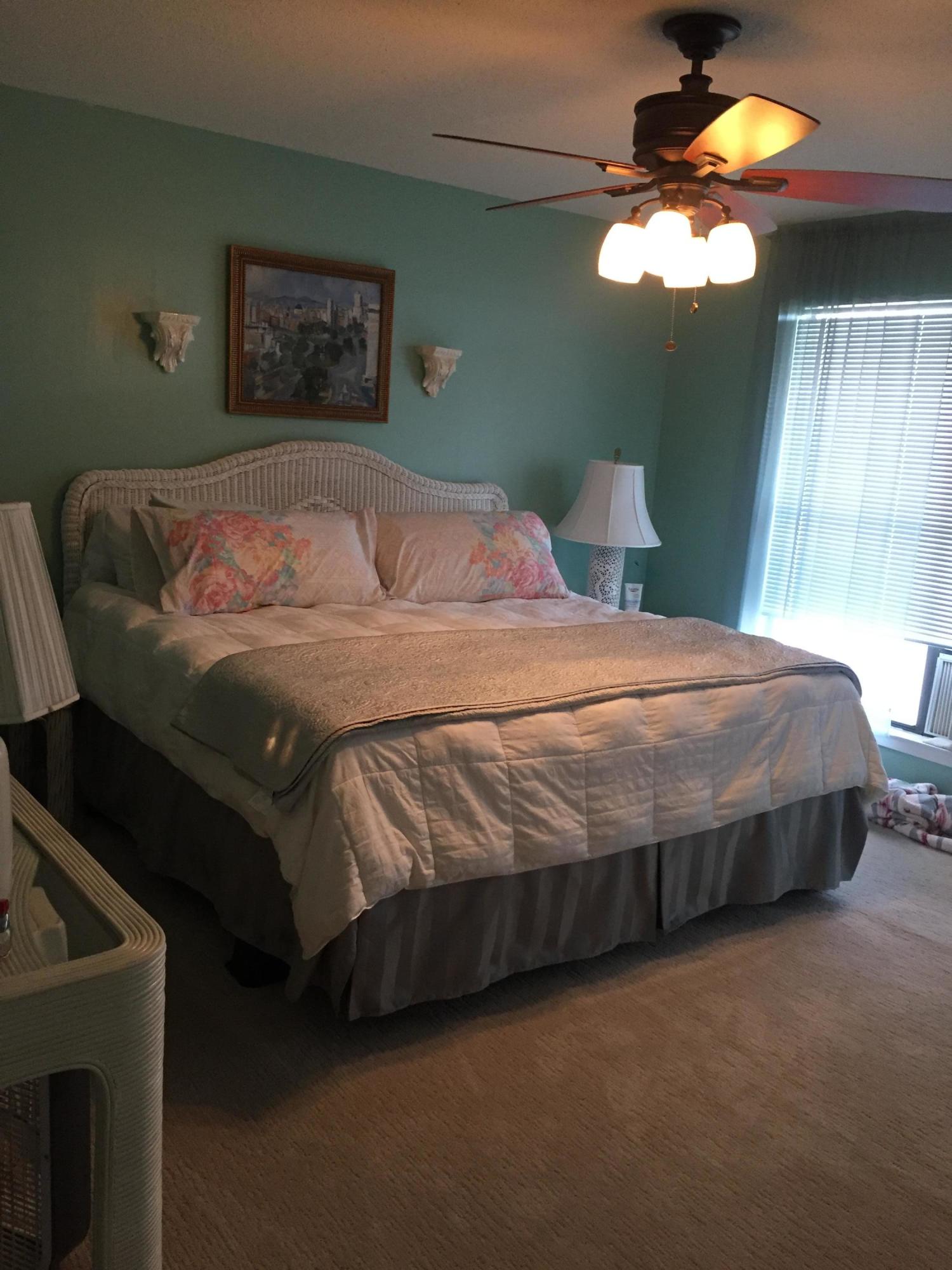 PIRATES COVE INLET CONDO - Residential