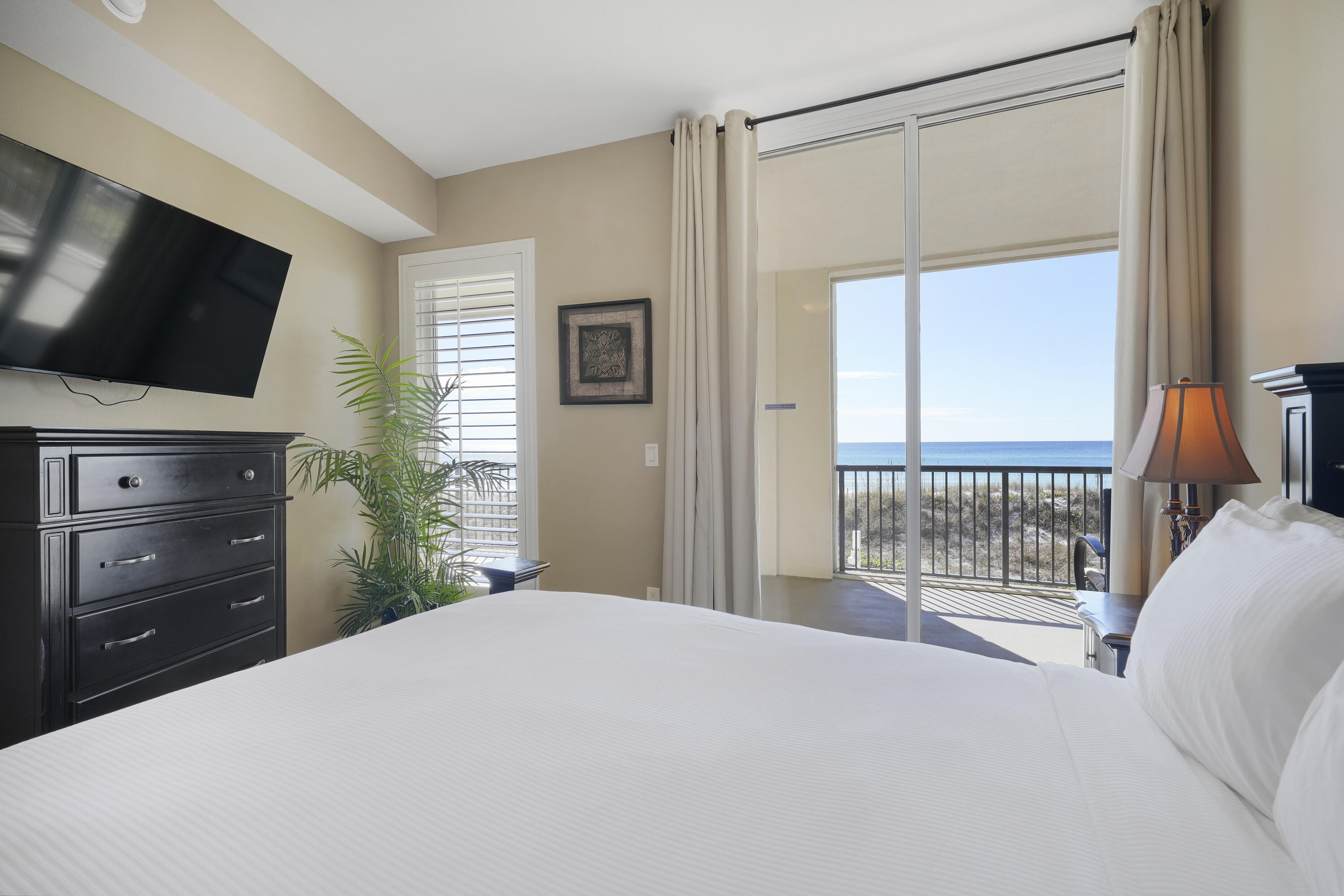 BELLA RIVA - Residential