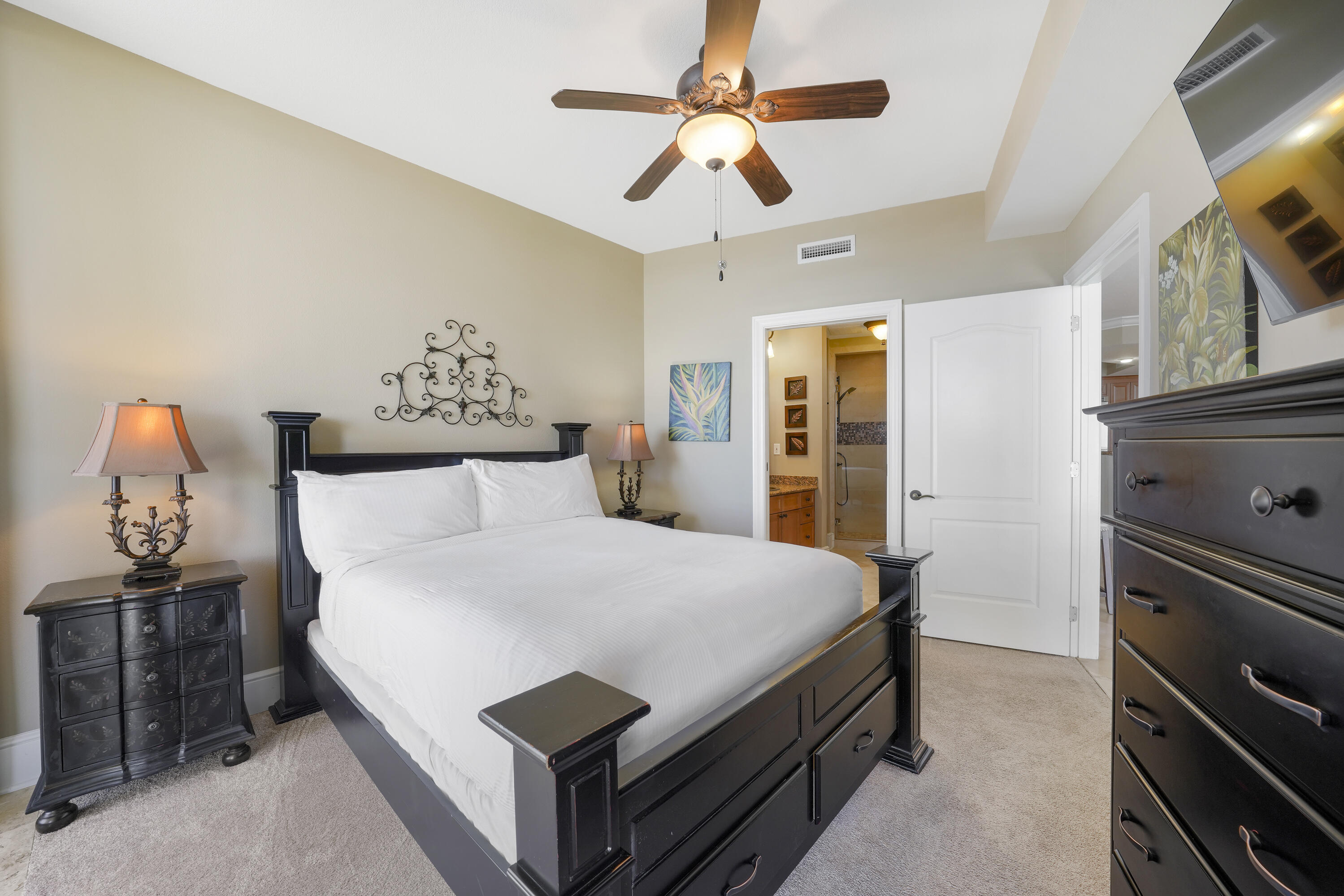 BELLA RIVA - Residential