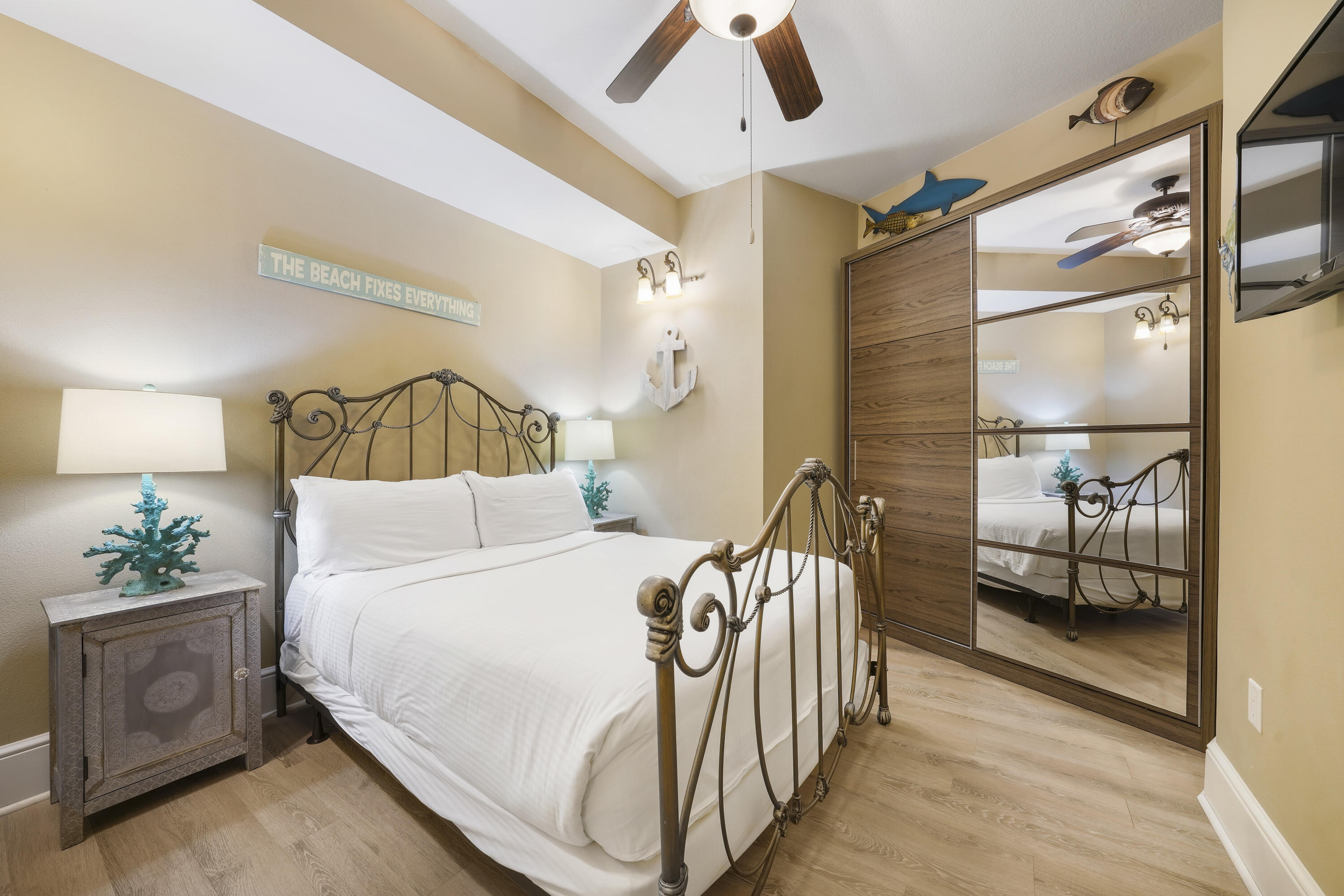 BELLA RIVA - Residential