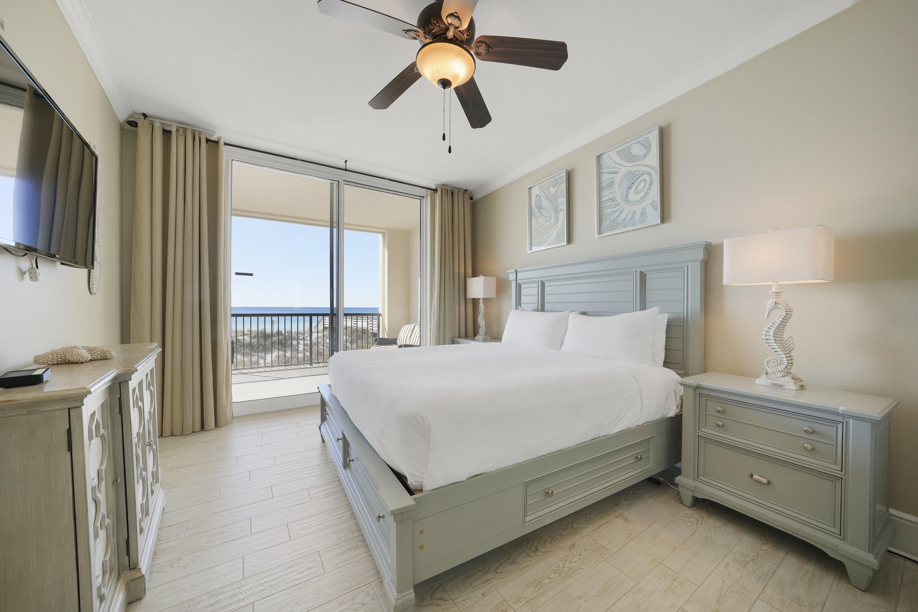 BELLA RIVA - Residential