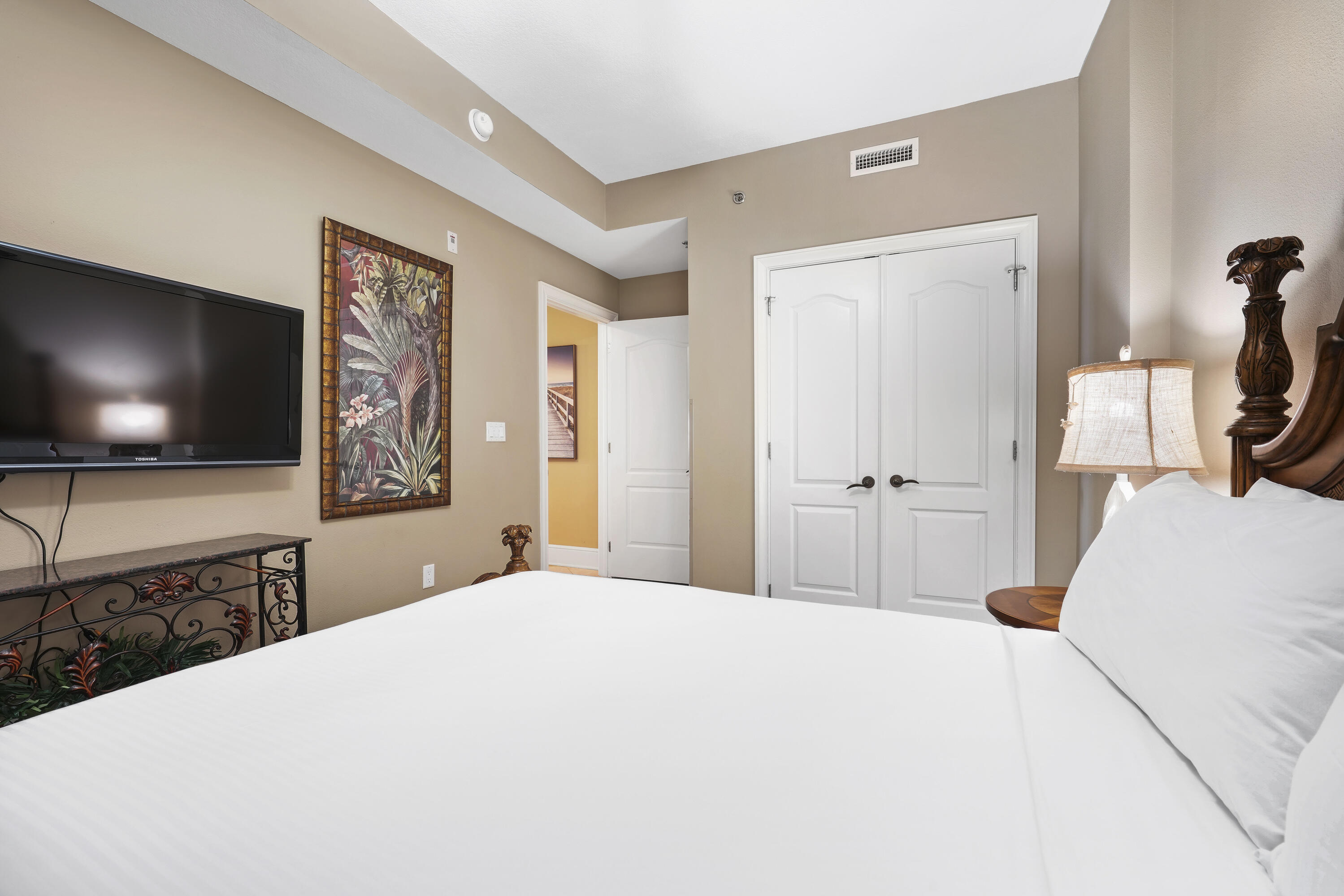 BELLA RIVA - Residential