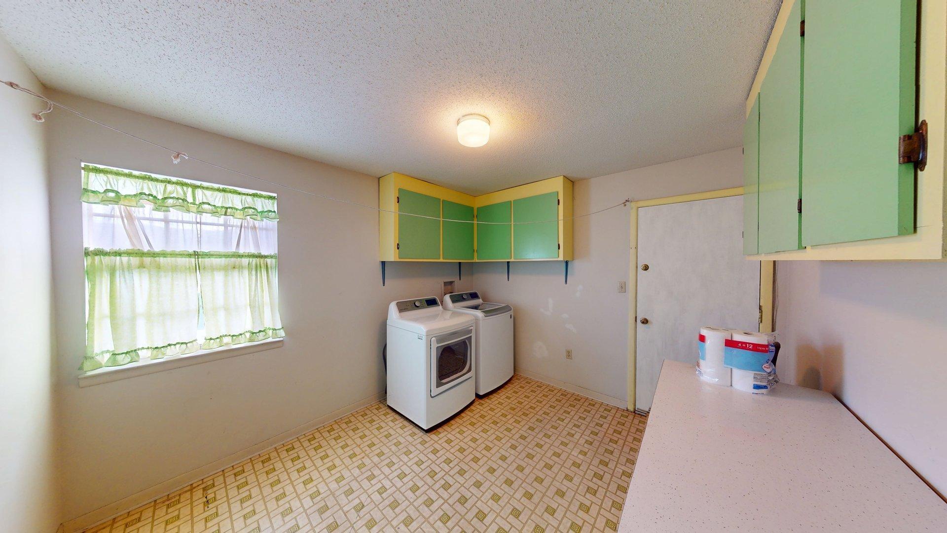 NICEVILLE PINES - Residential