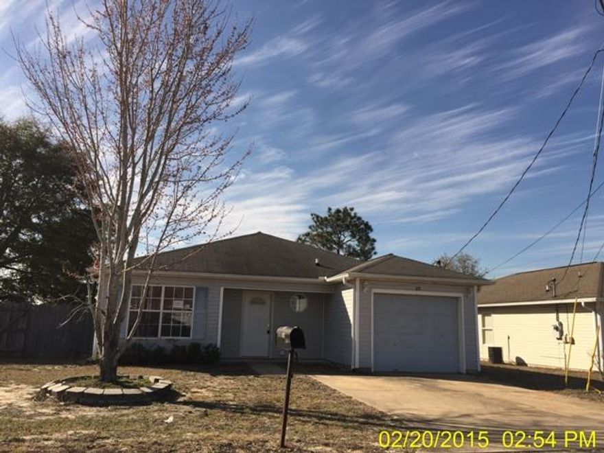 This charming 1 story home offers lots of potential... Laminate floors through out the living, dining, kitchen & master bedroom. Large fenced back yard with patio. Don't miss out on this great opportunity! Prior to seller receipt & approval of the full title package from foreclosure, title to the Property will be conveyed by a quit claim deed.