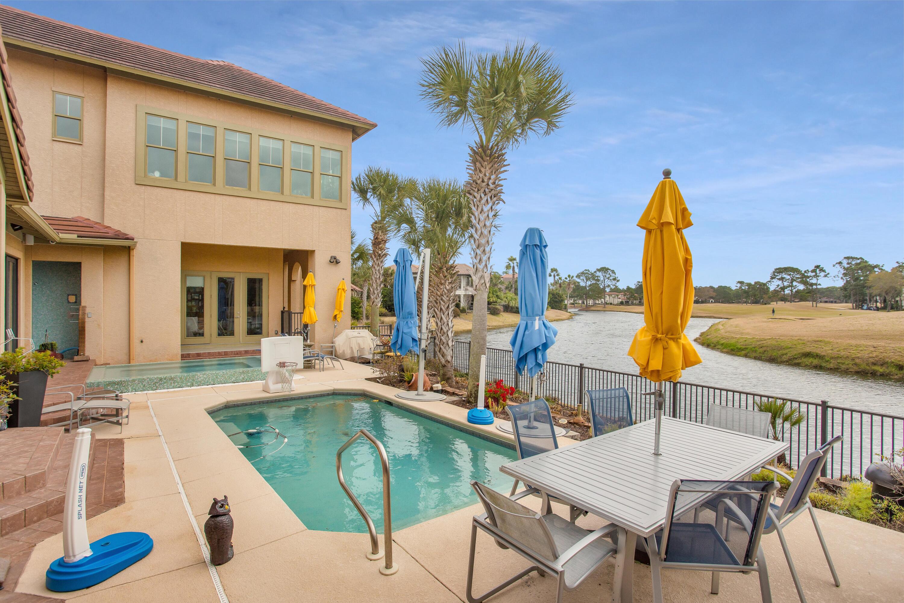 DEL MAR AT SANDESTIN - Residential