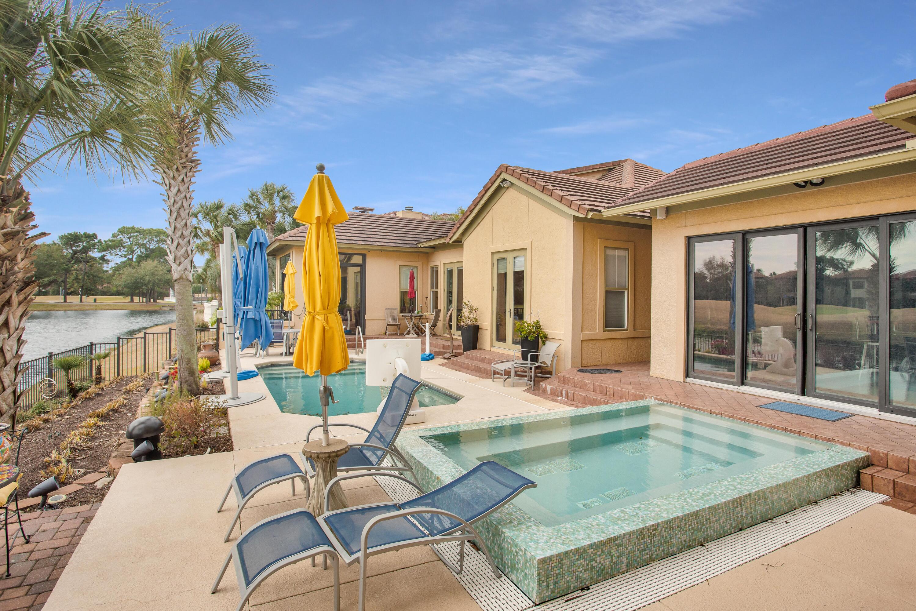 DEL MAR AT SANDESTIN - Residential