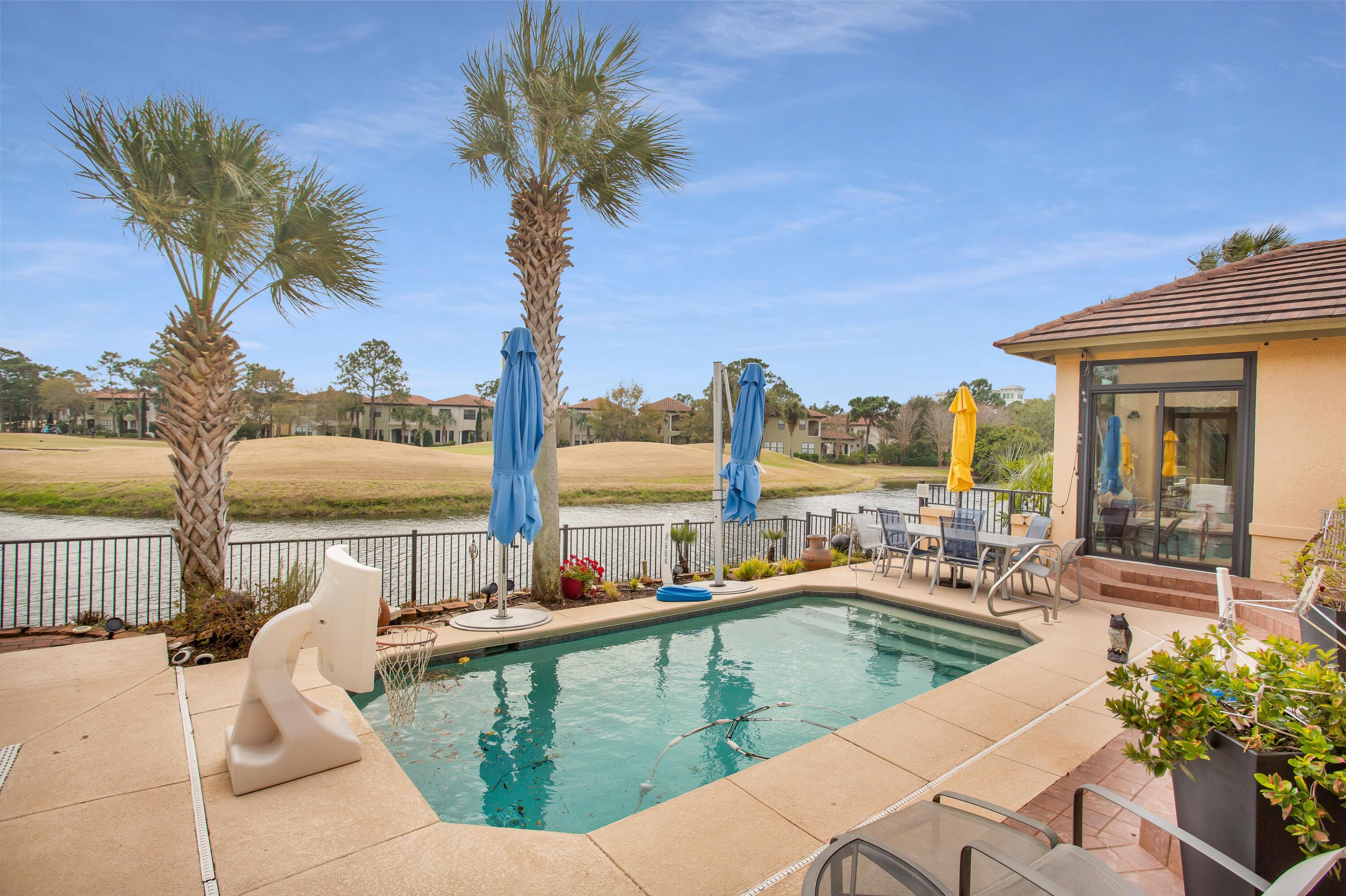 DEL MAR AT SANDESTIN - Residential