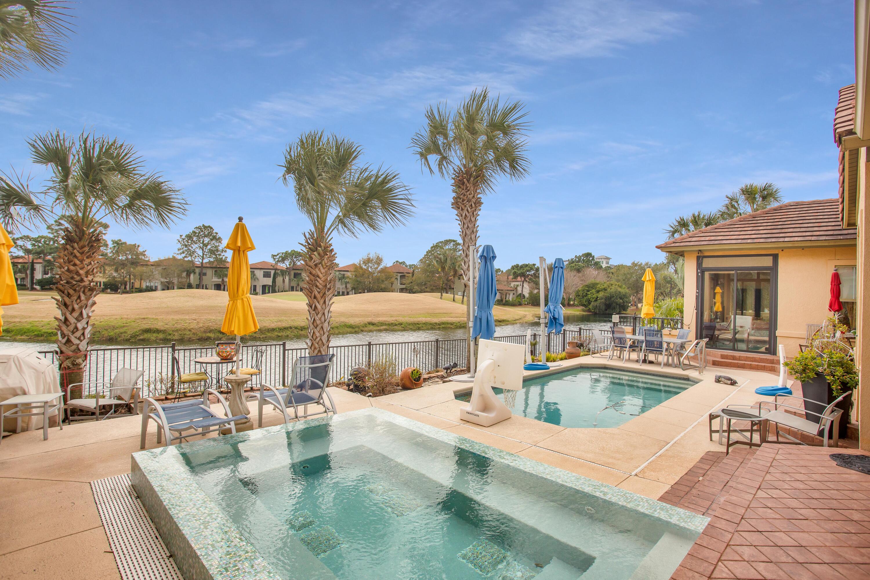 DEL MAR AT SANDESTIN - Residential