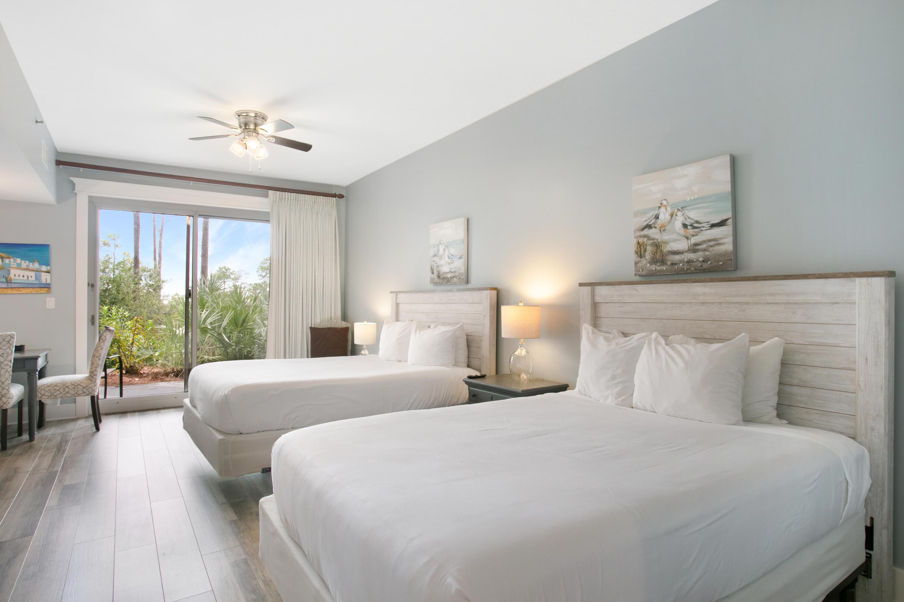 This beautiful first floor Lasata studio unit is located right in the heart of The Village of Baytowne Wharf. You will be in the center of it all with shopping, dining, entertainment, a pool, and the conference center all close by. Enjoy access to the private Solstice Club, not to mention access to resort amenities including four championship golf courses, a world class tennis center, full service marina, miles of biking/jogging trails and access to the sugar white beaches. Close to the conference center, perfect for rental guest.