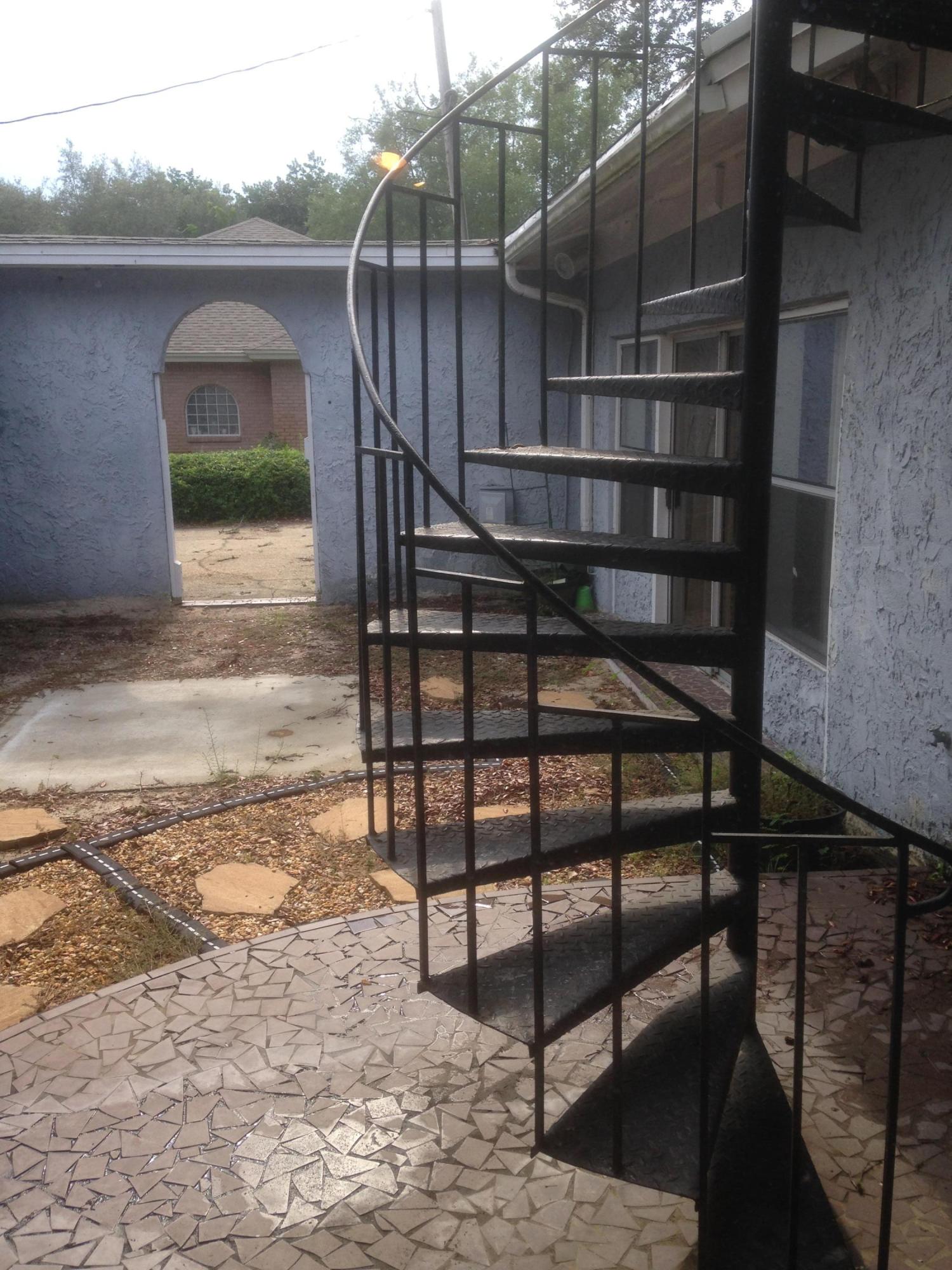 LAKE LORRAINE ESTATES - Residential