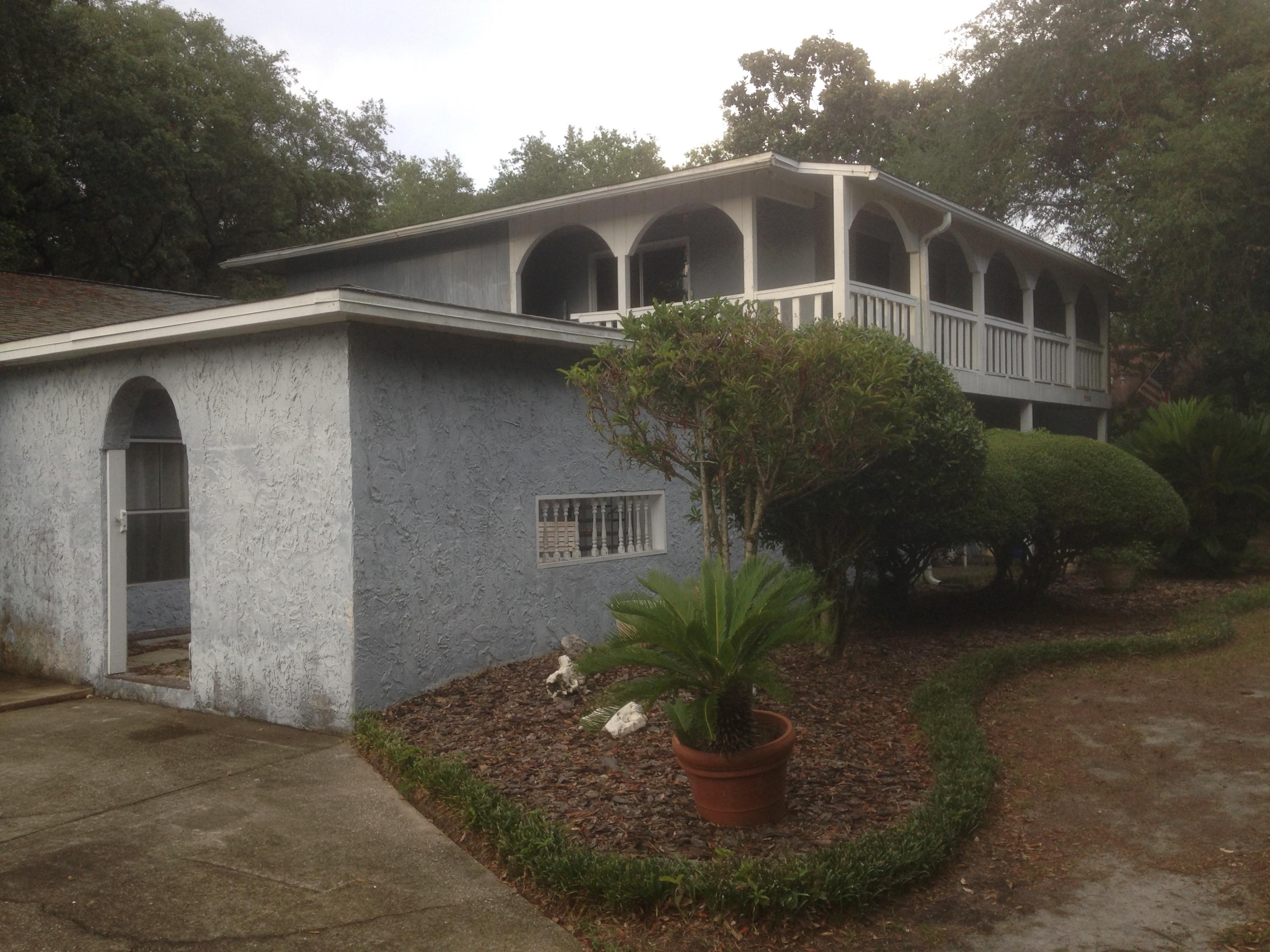 LAKE LORRAINE ESTATES - Residential