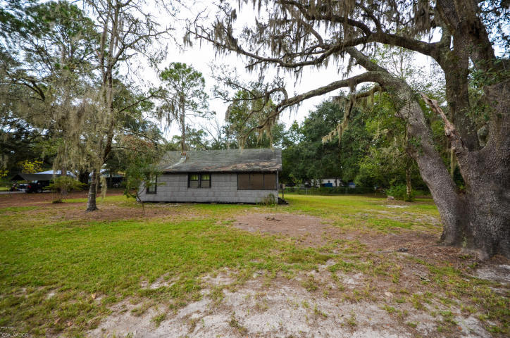 NO RECORDED SUBDIVISION - Residential