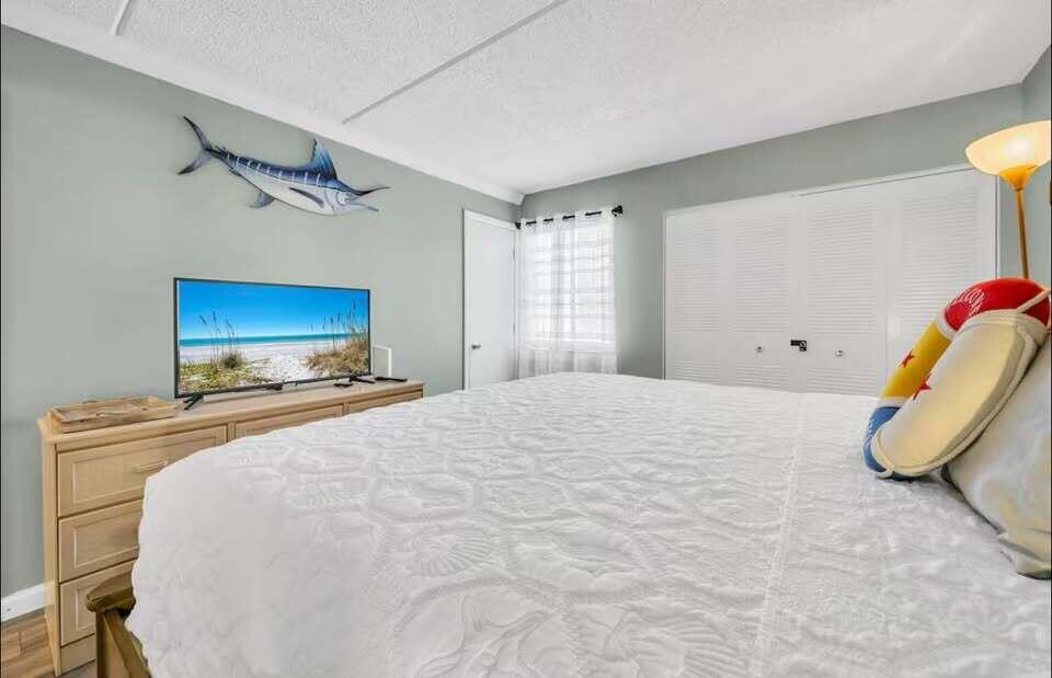 CEDARS CONDO - Residential