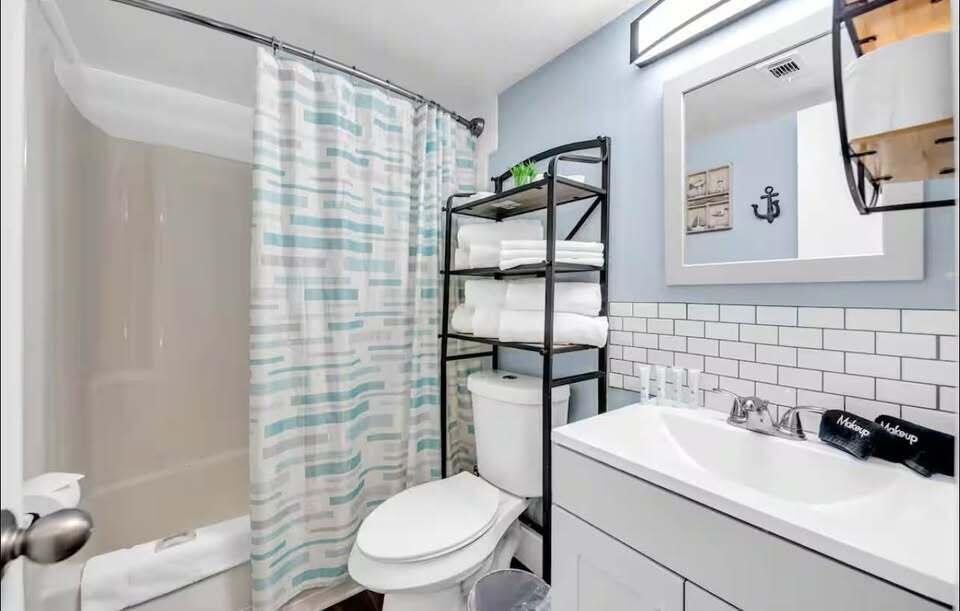 CEDARS CONDO - Residential