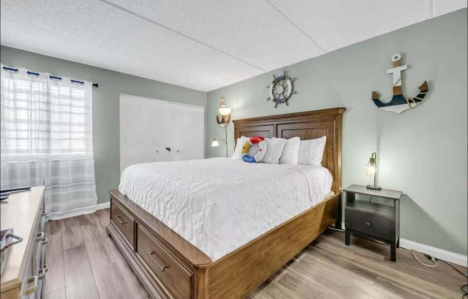 CEDARS CONDO - Residential