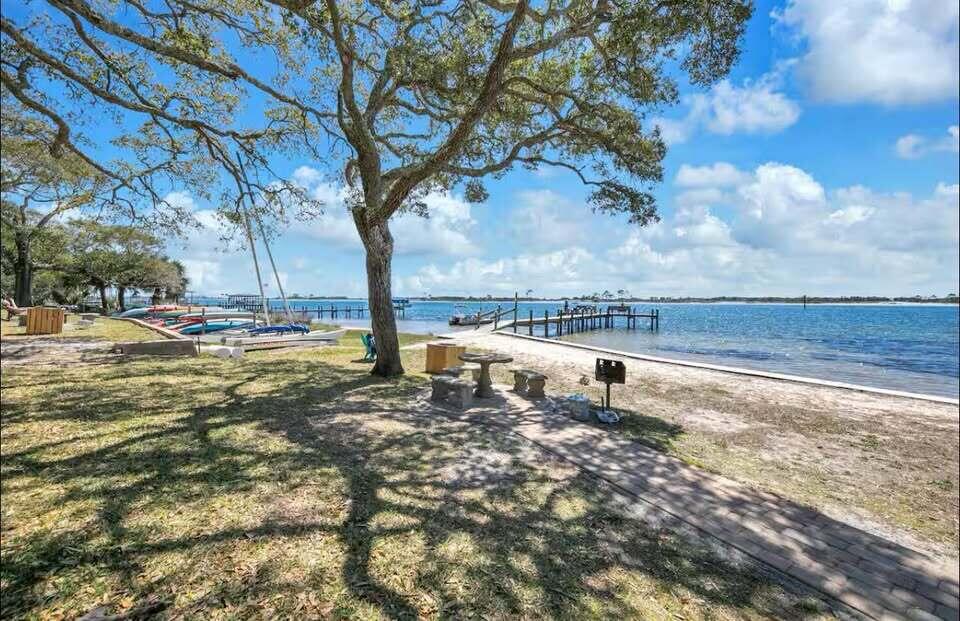 CEDARS CONDO - Residential