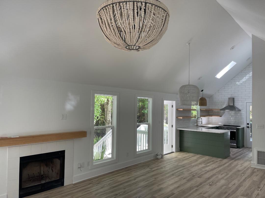 MAGNOLIA BEACH - Residential