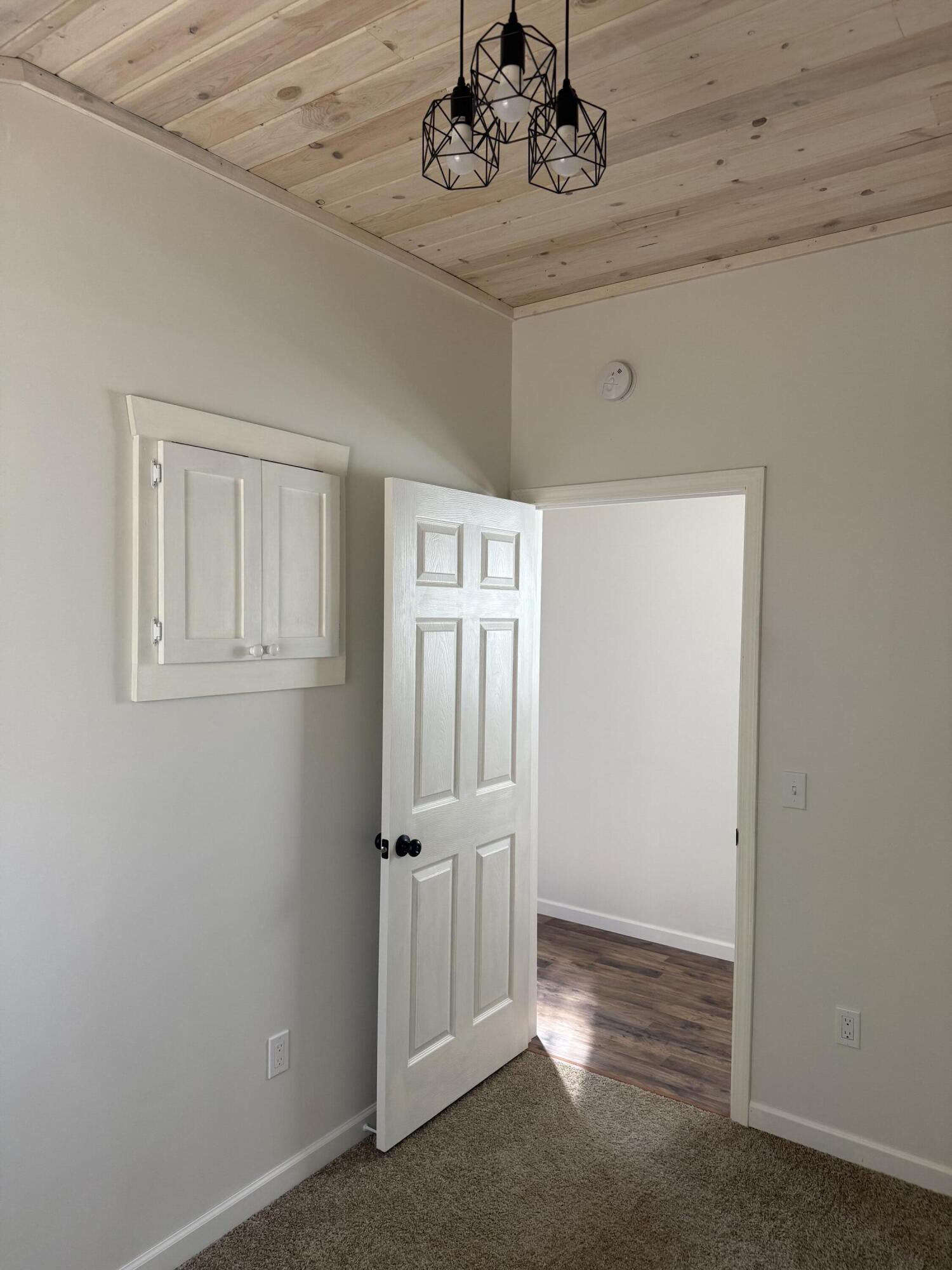 OAKWOOD HILLS UNIT 1 - Residential