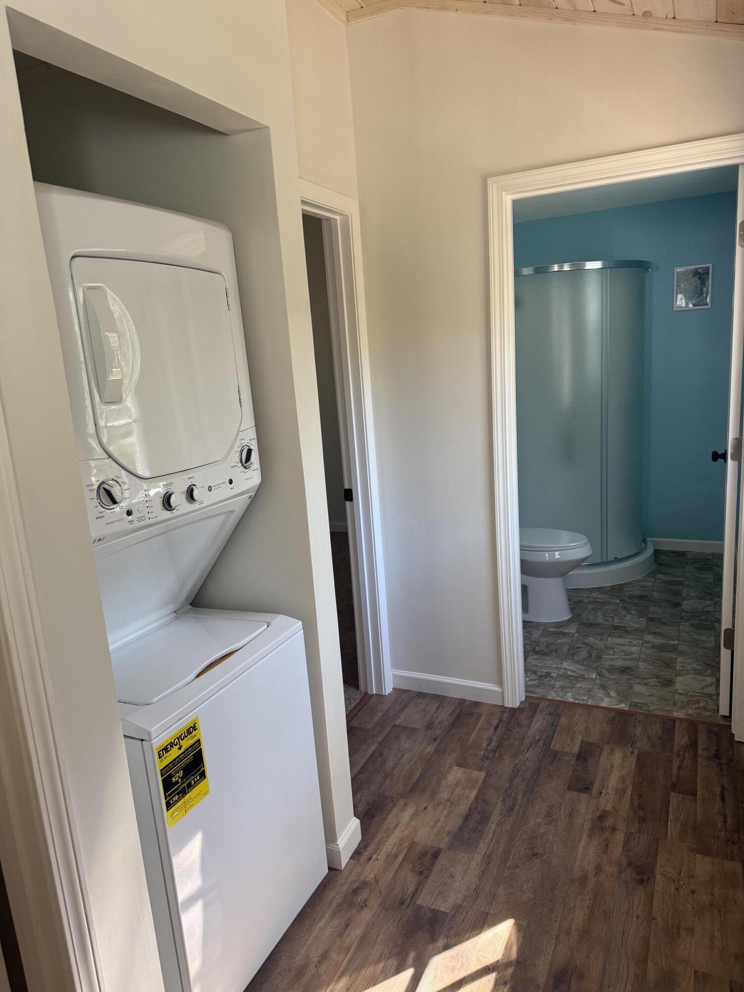 OAKWOOD HILLS UNIT 1 - Residential