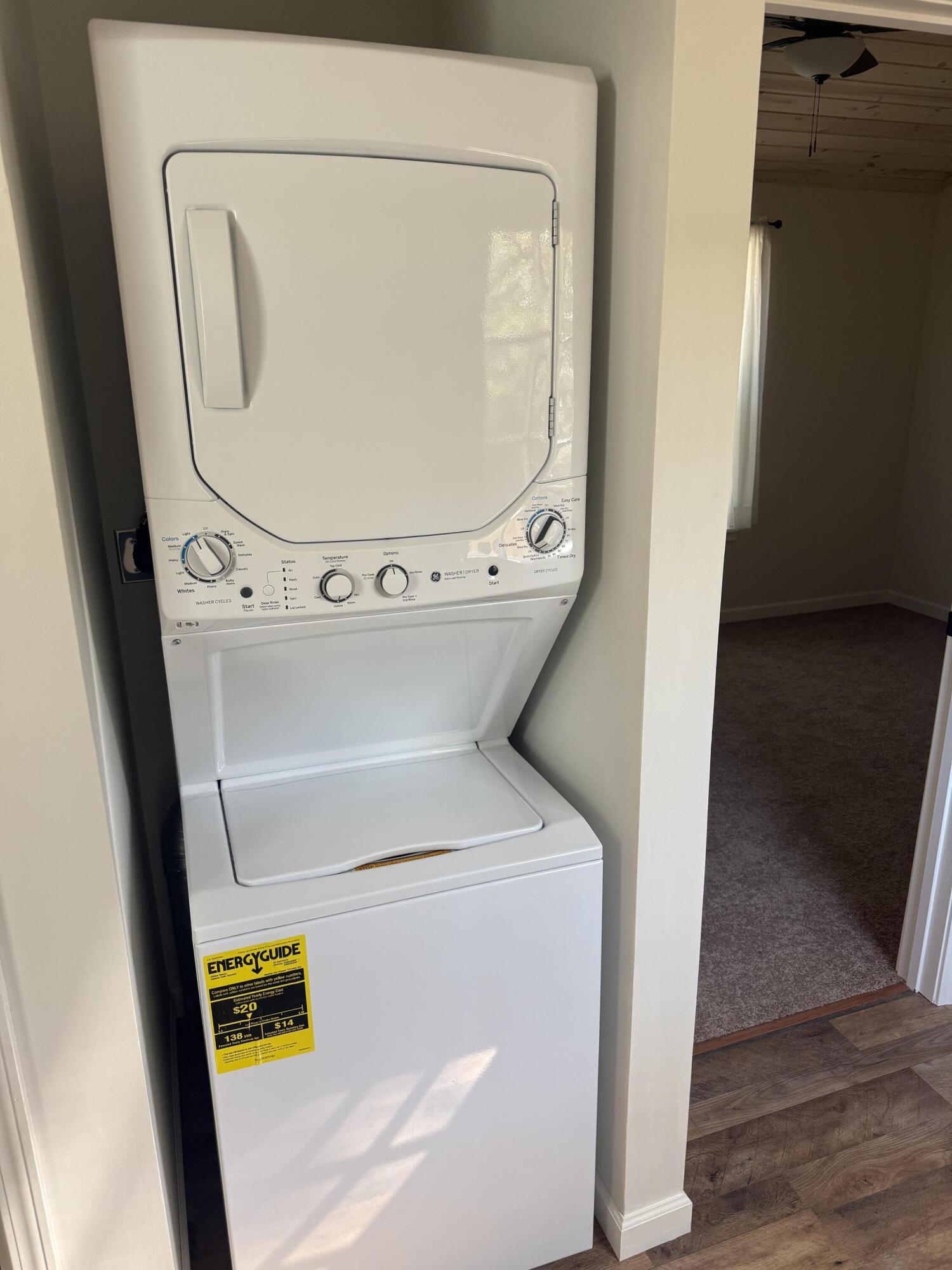 OAKWOOD HILLS UNIT 1 - Residential