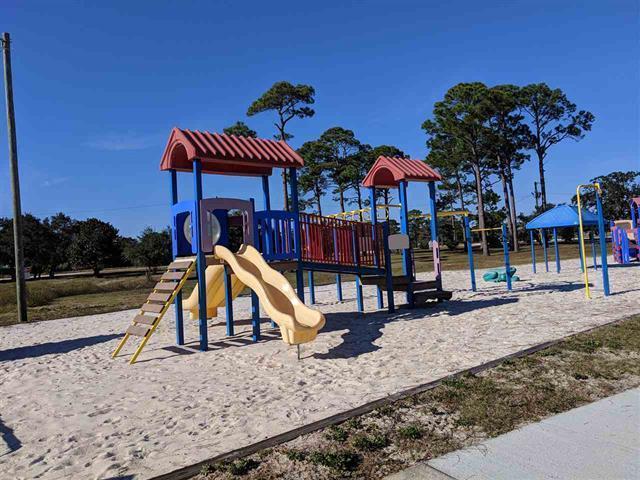 HOLLEY BY THE SEA - Residential