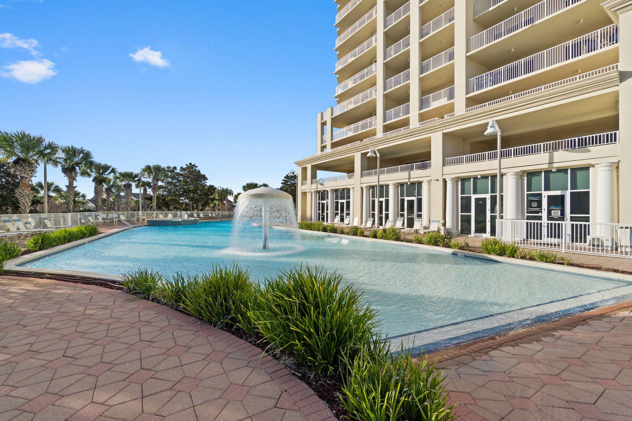 ARIEL DUNES I - Residential