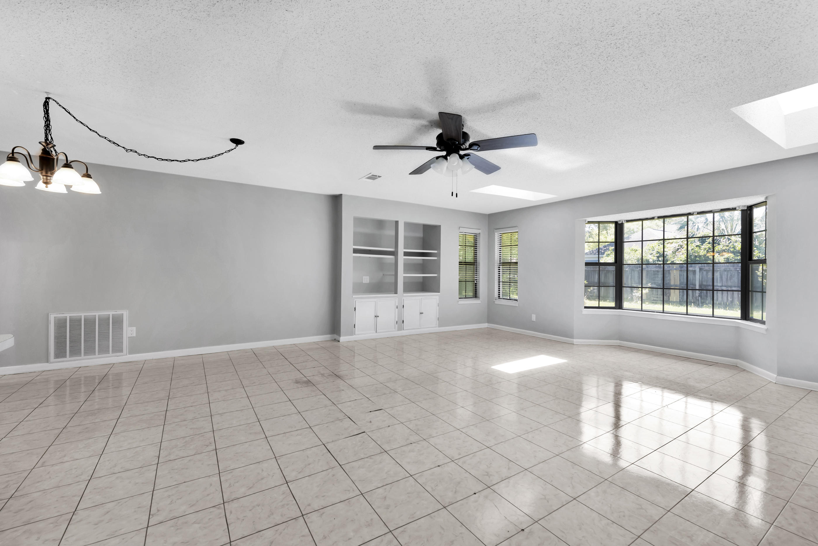 Raintree Estates - Residential