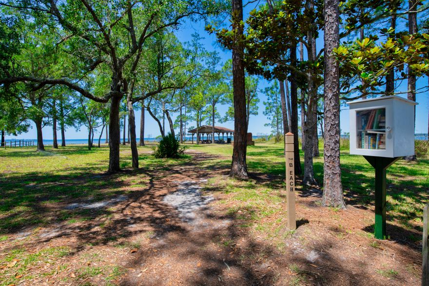 Back On Market! New Paint! New Price! What are you waiting for? This hidden gem in Raintree Estates has tons of living space, split floorplan, lovely manicured lawn with mature palms. Private Waterfront Park for the neighborhood is yours to Enjoy! Paint 2020! Roof and 50-Gallon Water Heater 2019! HVAC 2013 with extra ducting. Situated just 5 minutes from the Bay Bridge to Destin, this spacious home is ready for your touch of style! So much storage! Seller offering allowance for new flooring. Stainless steel appliances 2010, includes washer and dryer. Double paned windows are original and in good condition. Heated and Cooled Hobby or work room has shelves and double French doors with the covered lawn pump in the corner; no winterizing is ever needed.