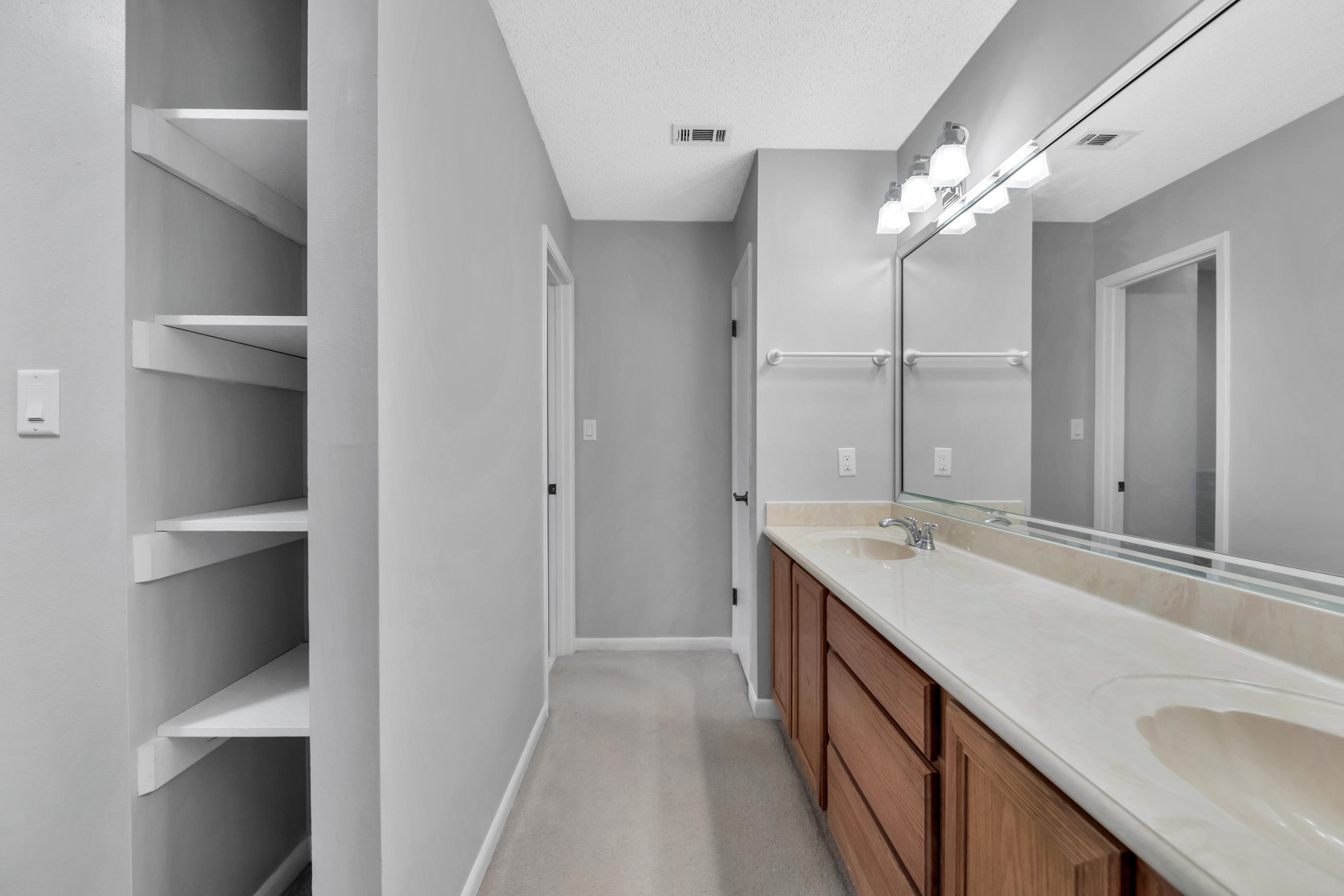 Raintree Estates - Residential