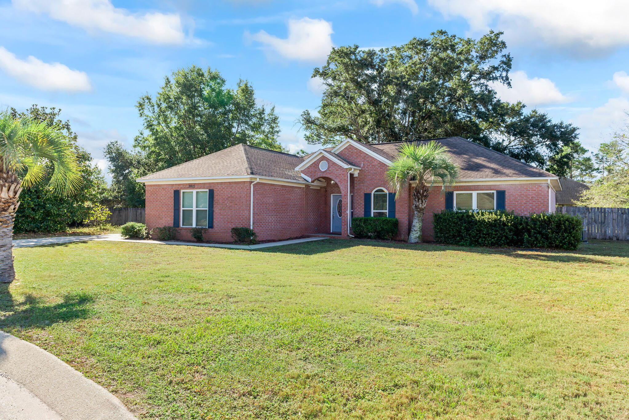 BAREFOOT CREEK - Residential