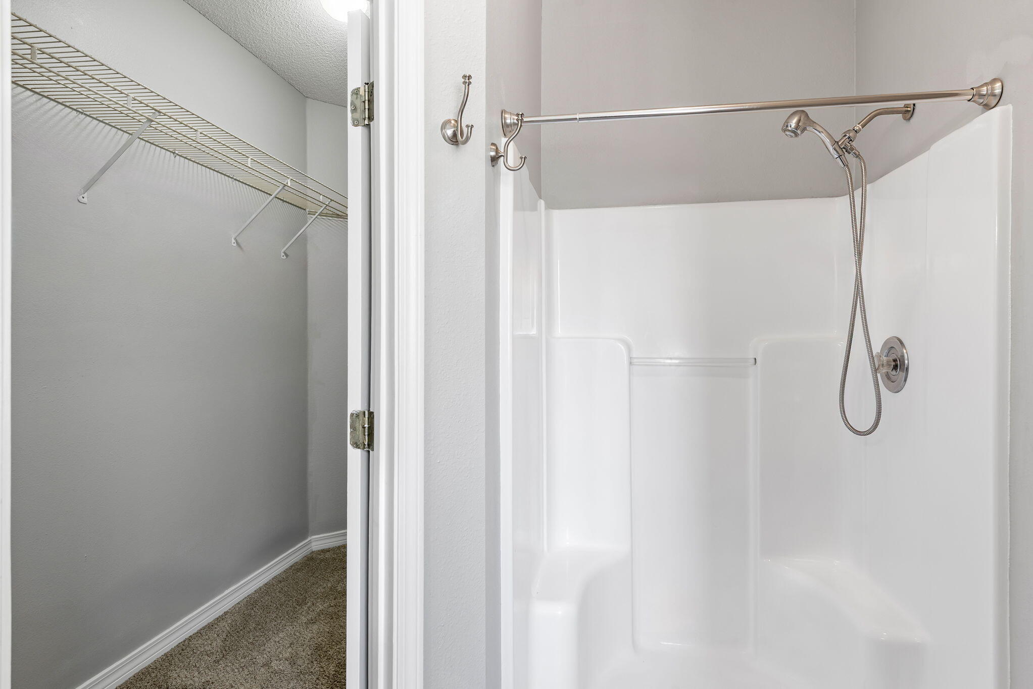 BAREFOOT CREEK - Residential